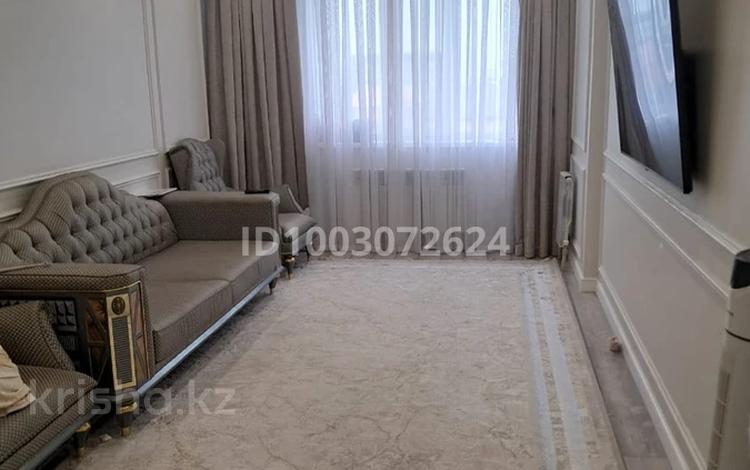 3-комнатная квартира · 80 м² · 3/10 этаж, Таскескен 17 А,Б за 450 000 〒 в Астане, Алматы р-н — фото 2