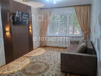2-комнатная квартира · 60 м² · 1/5 этаж, Кабанбай-батыра 7а — Возле ЖД вокзала за 12 000 ₸ в Шымкенте, Аль-Фарабийский р-н