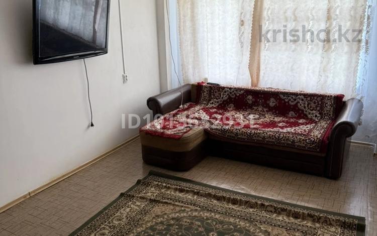 2-комнатная квартира · 80 м² · 4/5 этаж, 8 марта 8 дом 13 квартира — Мунайшы за 150 000 ₸ в Атырау, мкр Жилгородок — фото 2