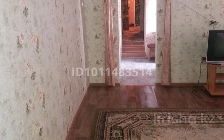 2-комнатная квартира · 49.7 м² · 1/5 этаж, мкр. Зачаганск пгт, джаникешева 4 — 20 школа за 10.5 млн ₸ в Уральске — фото 2