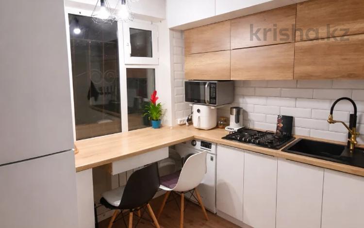2-комнатная квартира · 46.3 м² · 1/5 этаж, мкр Новый Город, Алиханова — Ясли-сад №101 "Аяла", Гимназия №38, Гимназия №93, Мемориал "Вечный огонь", Ясли-сад №100 "Думан", Областная клиническая больница, Дворец детей и юношества за 20.5 млн ₸ в Караганде, Казыбек би р-н — фото 4