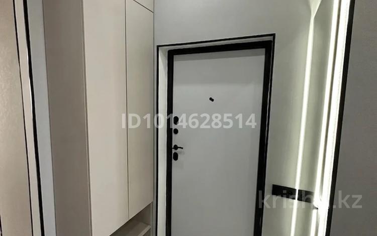 1-комнатная квартира · 44.6 м² · 8/9 этаж, Жубан Молдагалиев 7 за 250 000 ₸ в Астане, Нура р-н — фото 2