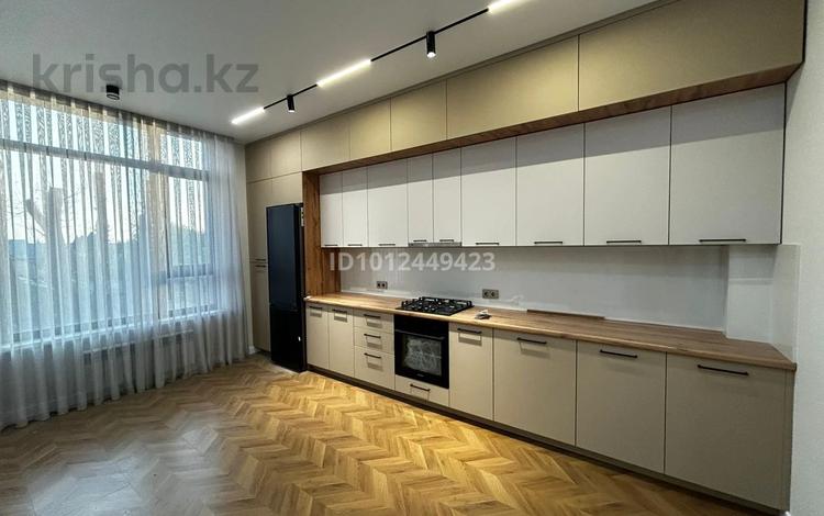 3-комнатная квартира · 107 м² · 3/5 этаж, Дуримбетова 37 за 65 млн ₸ в Таразе — фото 2