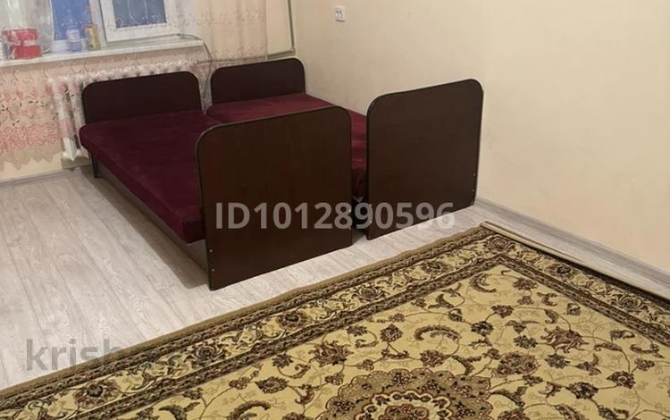 1-комнатная квартира · 40 м² · 3/5 этаж, мкр Север 33 кв 8 — Мне на долгий срок за 100 000 ₸ в Шымкенте, Аль-Фарабийский р-н — фото 2