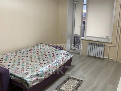 1-комнатная квартира · 50 м² · 1/6 этаж, Ленинградская 31а за 15 000 ₸ в Петропавловске