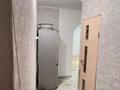 2-комнатная квартира · 48 м² · 5/5 этаж, 6й микрорайон, Ержанова за 15 млн ₸ в Караганде, Казыбек би р-н — фото 9