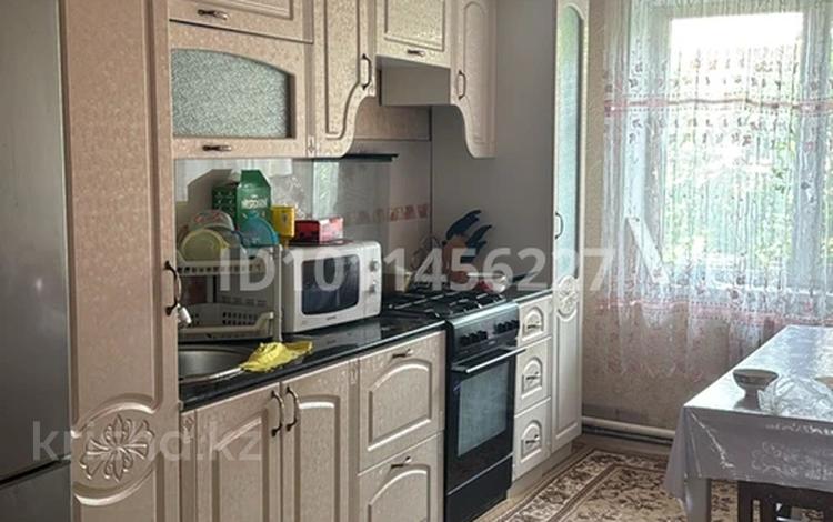 4-комнатная квартира · 75.1 м² · 1/2 этаж, Болашак 8 — П.Еркин, ул Болашак за 18 млн ₸ в Талдыкоргане, Каратал — фото 2