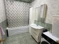 2-бөлмелі пәтер · 75 м² · 4/5 қабат, 15-ш/а. 64а, бағасы: 15 000 ₸ в Актау, 15-й мкр — фото 3