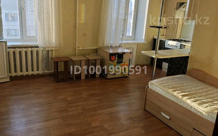 4-комнатная квартира · 78 м² · 6/9 этаж, Корчагина — 20 мкрн Корчагина за 150 000 〒 в Рудном — фото 2