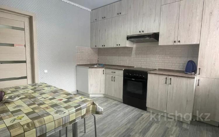1-комнатная квартира · 44 м² · 1/7 этаж, мкр. Алтын орда за 16.5 млн ₸ в Актобе — фото 2