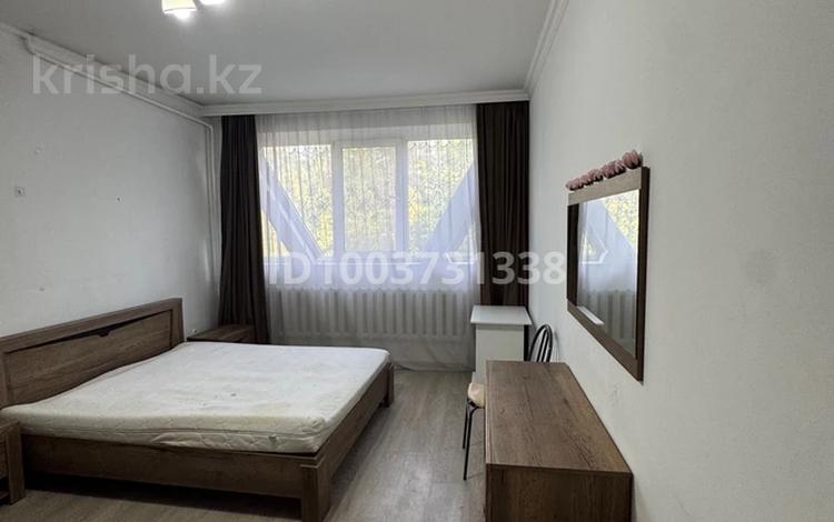 3-бөлмелі пәтер · 72 м² · 3/9 қабат, мкр Аксай-1 18 — Толе би-момышулы, бағасы: 400 000 ₸ в Алматы, Ауэзовский р-н — фото 2