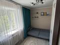 4-бөлмелі пәтер · 63 м² · 4/5 қабат, Майкудук, 14й микрорайон 12, бағасы: 17 млн ₸ в Караганде, Алихана Бокейханова р-н — фото 2