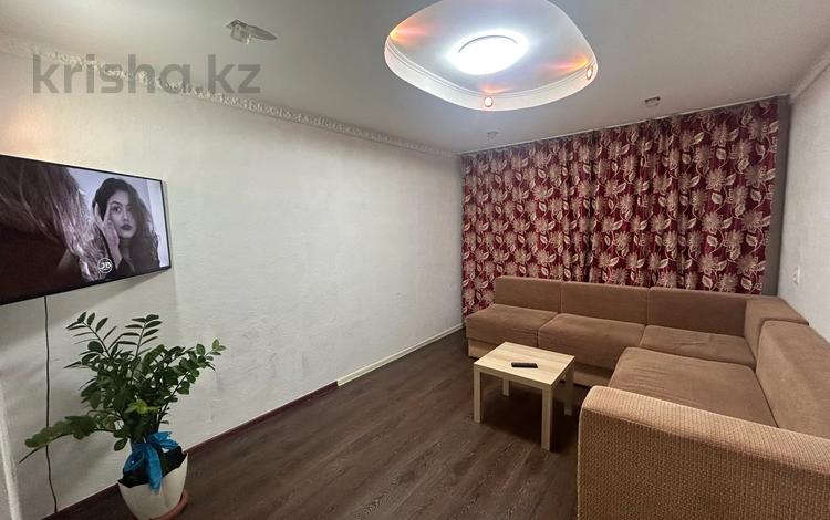 2-комнатная квартира · 45 м² · 1/5 этаж, Маметовой 7 за 12 000 ₸ в Аксу — фото 14