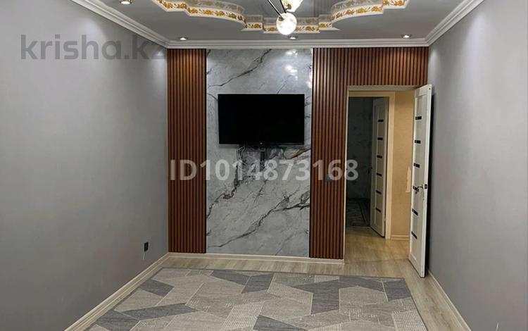 2-комнатная квартира · 52 м² · 1/5 этаж, 17-й мкр 102 за 150 000 ₸ в Актау — фото 3