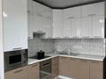 2-комнатная квартира · 80 м² · 6/18 этаж, мкр Тастак-2 167 — Ул Брусиловского 167 за 20 000 〒 в Алматы, Алмалинский р-н — фото 4
