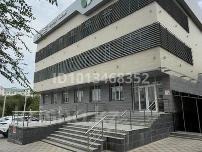 Офисы, медцентры и аптеки, кабинеты и рабочие места · 1000 м² за 7 млн ₸ в Шымкенте, Каратауский р-н