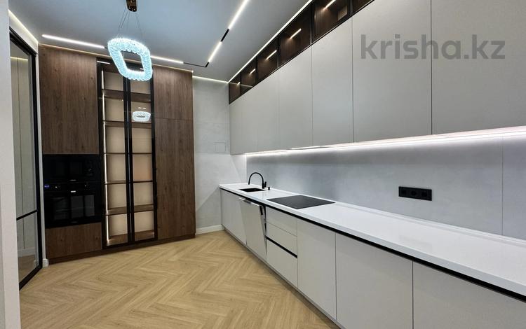 2-комнатная квартира · 64 м² · 7/33 этаж, Аль-фараби 15/1 — Улица Юрия Померанцева за 98 млн ₸ в Алматы, Бостандыкский р-н — фото 13