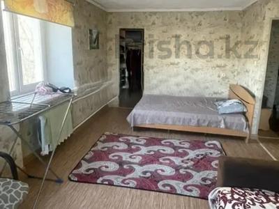 1-бөлмелі пәтер · 32 м² · 3/5 қабат, Назарбаева 14, бағасы: 13.6 млн ₸ в Усть-Каменогорске