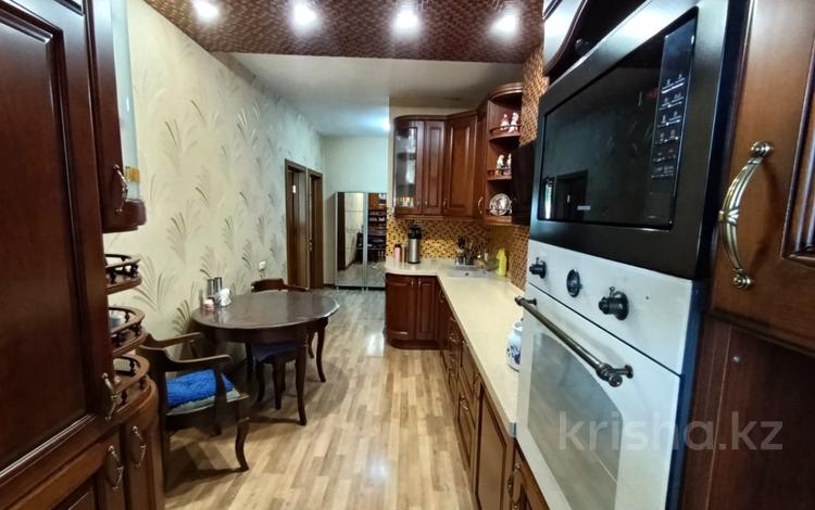 3-комнатная квартира · 65.4 м² · 2/5 этаж, мкр Тастак-3, Дуйсенова — Аносова за 51 млн ₸ в Алматы, Алмалинский р-н — фото 2