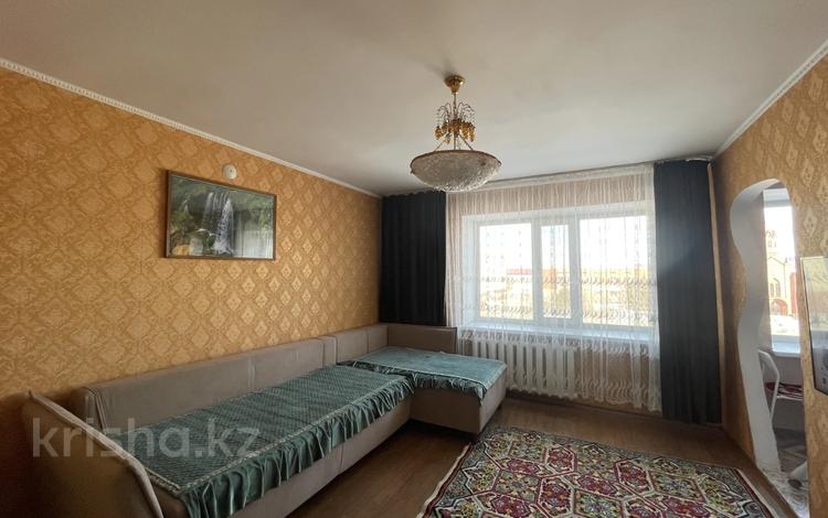 3-комнатная квартира, 63 м², 4/10 этаж, Малайсары Батыра 39 за 19.8 млн 〒 в Павлодаре — фото 10