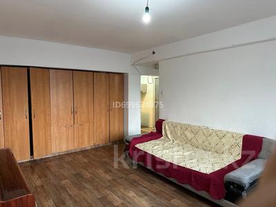 2-бөлмелі пәтер · 46 м² · 3/5 қабат · ай сайын, Абая 31 31, бағасы: 150 000 〒 в 