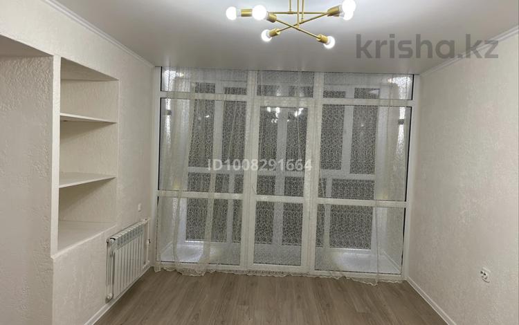 2-бөлмелі пәтер · 50 м² · 2/5 қабат, Жаңа қала ш/а., Алиханова 38/1, бағасы: 20 млн ₸ в Караганде, Казыбек би р-н — фото 2