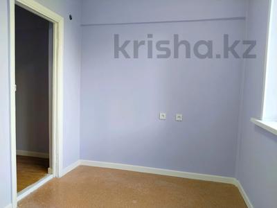 1-бөлмелі пәтер · 35 м² · 3/5 қабат, Абдуллиных 8, бағасы: 37 млн ₸ в Алматы, Медеуский р-н