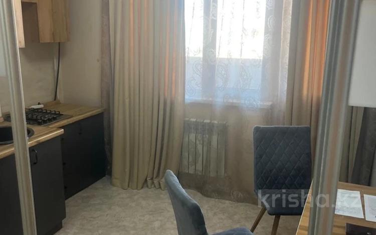 1-бөлмелі пәтер · 45 м² · 8/9 қабат, Шұғыла ш/а. 340/4, бағасы: 23.5 млн ₸ в Алматы, Наурызбайский р-н — фото 2