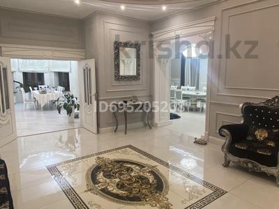 Отдельный дом · 12 комнат · 500 м² · 10 сот., мкр Калкаман-2 — Шаляпина за 380 млн ₸ в Алматы, Наурызбайский р-н