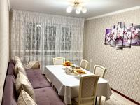 2-комнатная квартира, 58 м², 4/4 этаж, Алии Молдагуловой — Рыскулова за 7.5 млн 〒 в Каратау