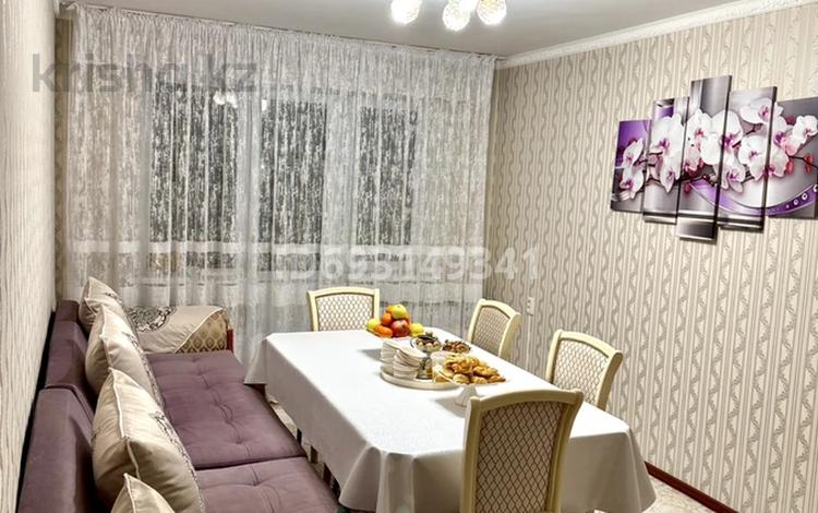 2-комнатная квартира, 58 м², 4/4 этаж, Алии Молдагуловой — Рыскулова за 7.4 млн 〒 в Каратау — фото 2