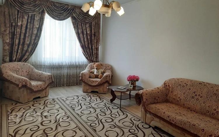 1-комнатная квартира · 45 м² · 2/5 этаж, Музыкальная Академия — Гумарова - Курмангазы за 2 000 ₸ в Атырау, мкр Авангард-4 — фото 2