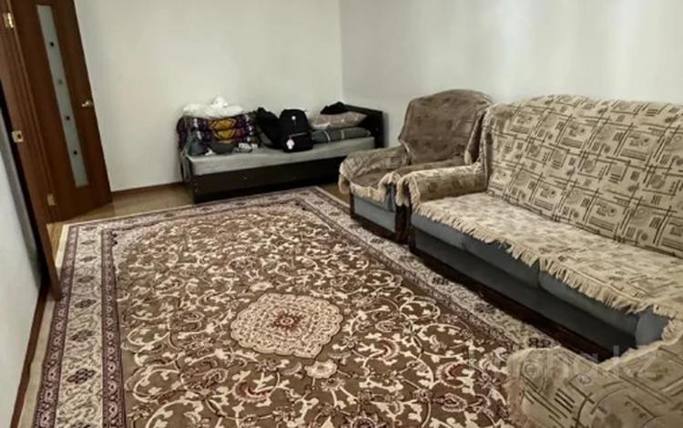2-бөлмелі пәтер · 57.1 м² · 4/10 қабат, 12 ш/а. 37А, бағасы: 19 млн ₸ в Актобе, мкр 12 — фото 2