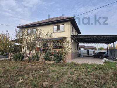 Отдельный дом · 9 комнат · 288 м², мкр Кайрат, Түркістан 91 за 2.8 млн 〒 в Алматы, Турксибский р-н