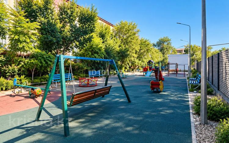 4-бөлмелі пәтер · 82.5 м² · 4/5 қабат, Аппасова 30, бағасы: 26 млн ₸ в Таразе — фото 2