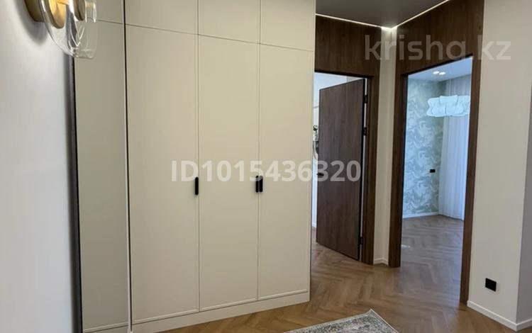 3-бөлмелі пәтер · 62 м² · 15/18 қабат, Сыганак 28, бағасы: 57 млн ₸ в Астане, Нура р-н — фото 2