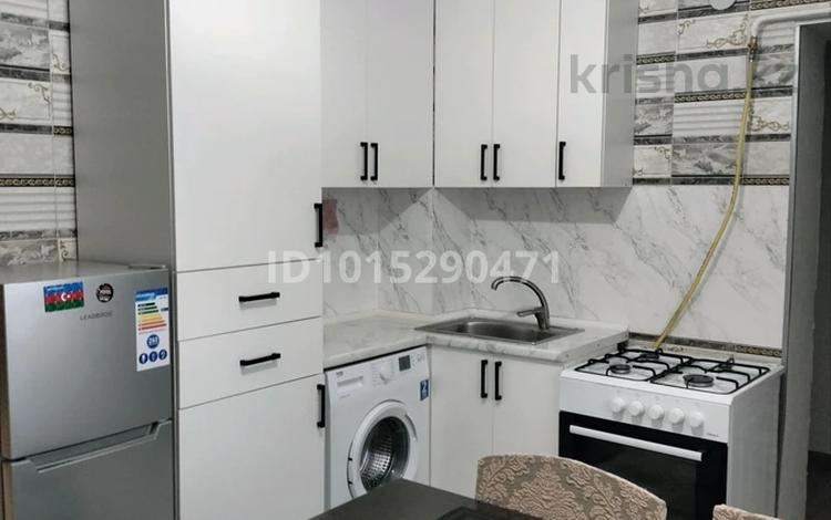 2-бөлмелі пәтер · 57 м² · 4/5 қабат, 34-ш/а. 15, бағасы: 17 млн ₸ в Актау, 34-й мкр — фото 2