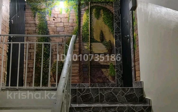 2-бөлмелі пәтер · 50 м² · 4/4 қабат, 15-й микрорайон, 15-й микрорайон 14 — 15 микрараион, бағасы: 25 млн ₸ в Шымкенте, Аль-Фарабийский р-н — фото 2