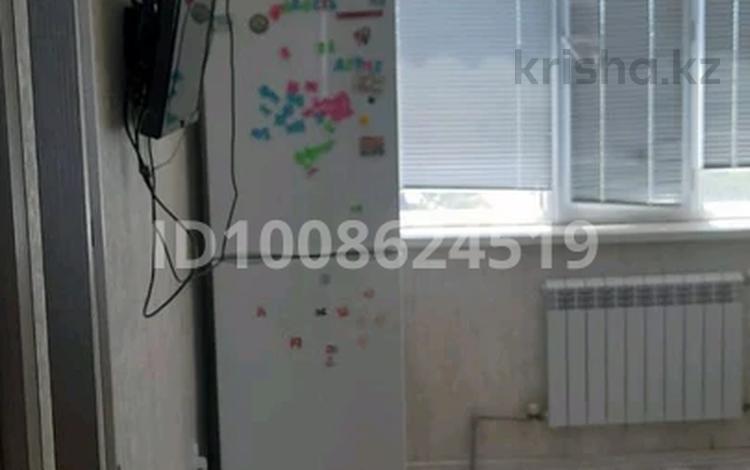 2-комнатная квартира · 64 м² · 6/6 этаж, Бергалиева 75 за 18 млн ₸ в Атырау, мкр Привокзальный-3 — фото 2