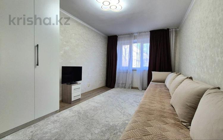 2-бөлмелі пәтер · 45 м² · 4/4 қабат, Клочкова — Абая - Ауэзова, КУХНЯ УЛУЧШЕННАЯ, бағасы: 35 млн ₸ в Алматы, Алмалинский р-н — фото 2