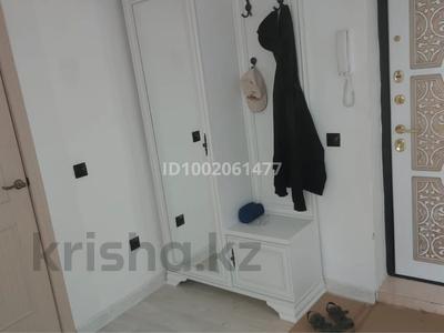 Аренда квартир в Атырауской обл.: 1-комнатная квартира · 50.1 м² · 2/9 этаж, мкр. Алмагуль, 10 за 170 000 〒 1-комнатная квартира · 50.1 м² · 2/9 этаж, мкр. Алмагуль, 10 за 170 000 〒 в Атырау