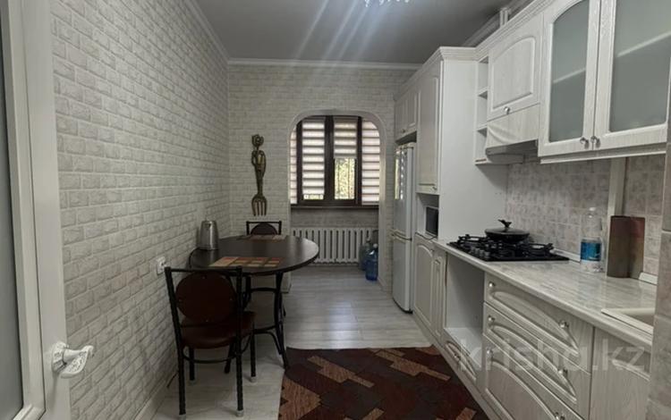 2-бөлмелі пәтер · 54 м² · 1/5 қабат, Ислама Каримова 42, бағасы: 38 млн ₸ в Алматы, Алмалинский р-н — фото 2