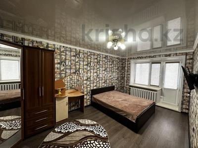 1-комнатная квартира, 33 м², 4/5 этаж посуточно, Астана за 7 000 〒 в Аксу