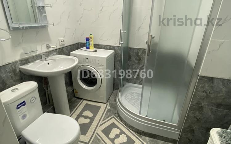 1-комнатная квартира · 45 м² · 5/5 этаж, мкр Айнабулак-3 98 — Ул.Жумабаева, ул.Павлодарская за 250 000 ₸ в Алматы, Жетысуский р-н — фото 12