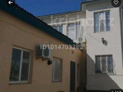 Отдельный дом · 8 комнат · 246 м² · 8 сот., Бектурганов 74 — Бектурганов уг.ул.Панфилова за 38 млн ₸ в 