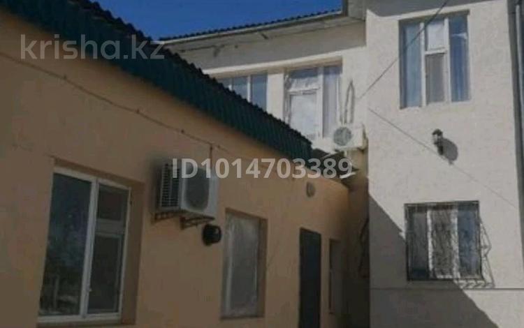 Жеке үй · 8 бөлме · 246 м² · 8 жүзд., Бектурганов 74 — Бектурганов уг.ул.Панфилова, бағасы: 38 млн ₸ в  — фото 2