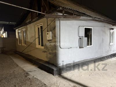 Жеке үй · 3 бөлме · 95 м² · 6 жүзд., Айнабұлақ-3 ш/а., Палладина 105, бағасы: 260 000 ₸ в Алматы, Жетысуский р-н