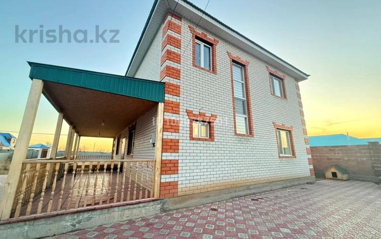 Отдельный дом · 5 комнат · 200 м² · 10 сот., пос Кенеса Нокина, Серуен 18 за 35 млн 〒 в Актюбинской обл. — фото 4