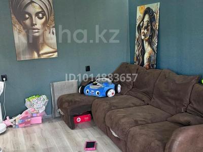 2-комнатная квартира · 45 м² · 4/5 этаж, Казахстан 79 — Пассаж- торговый дом за 20 млн ₸ в Усть-Каменогорске, Ульбинский