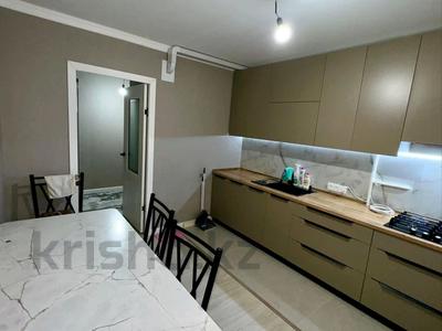 2-бөлмелі пәтер · 51 м² · 2/5 қабат, мкр Алмагуль, Жарокова — Угол ул Байкадамова, бағасы: 300 000 ₸ в Алматы, Бостандыкский р-н